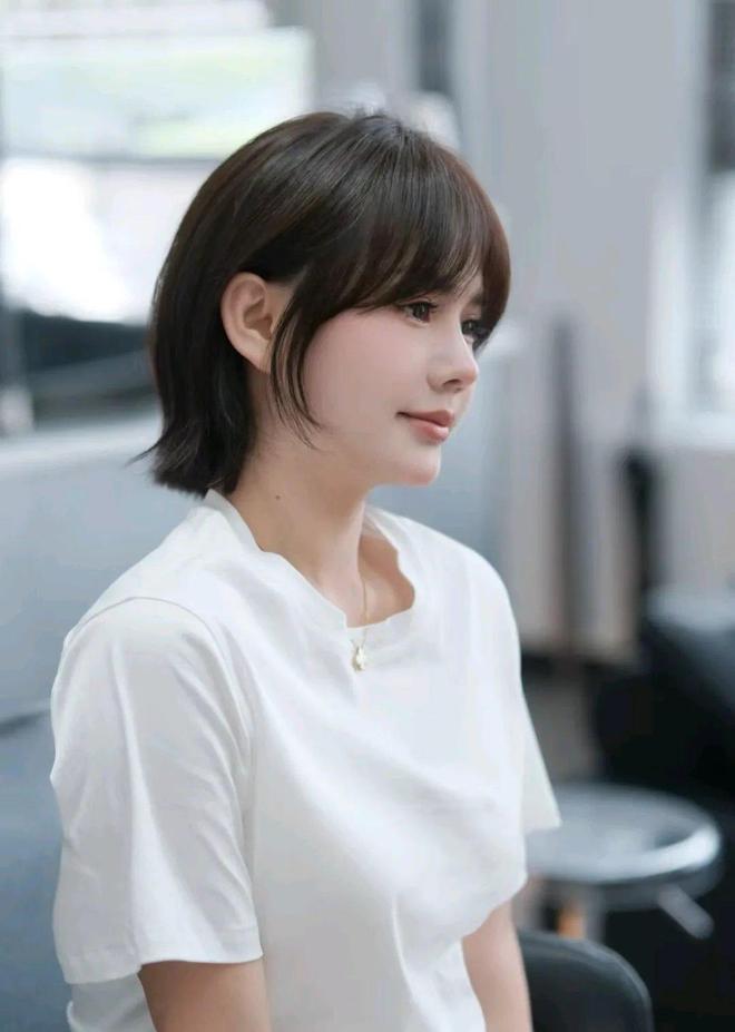 波短发“反杀”让你美到开挂瓦力棋牌长发封印颜值？这(图14)