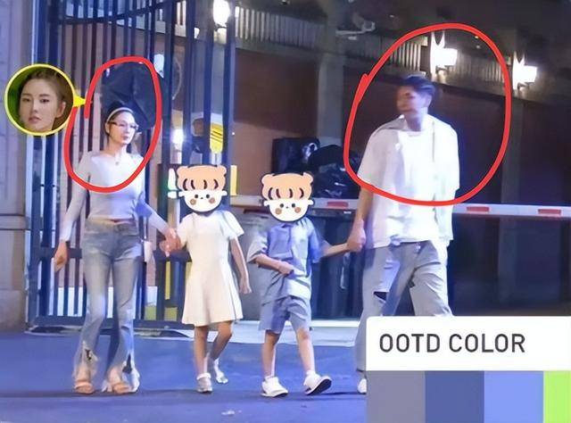 蚁腰蜜桃臀腿长1米2小腹松弛皮肤太抢镜瓦力棋牌游戏37岁张雨绮晒泳装照！蚂(图10)