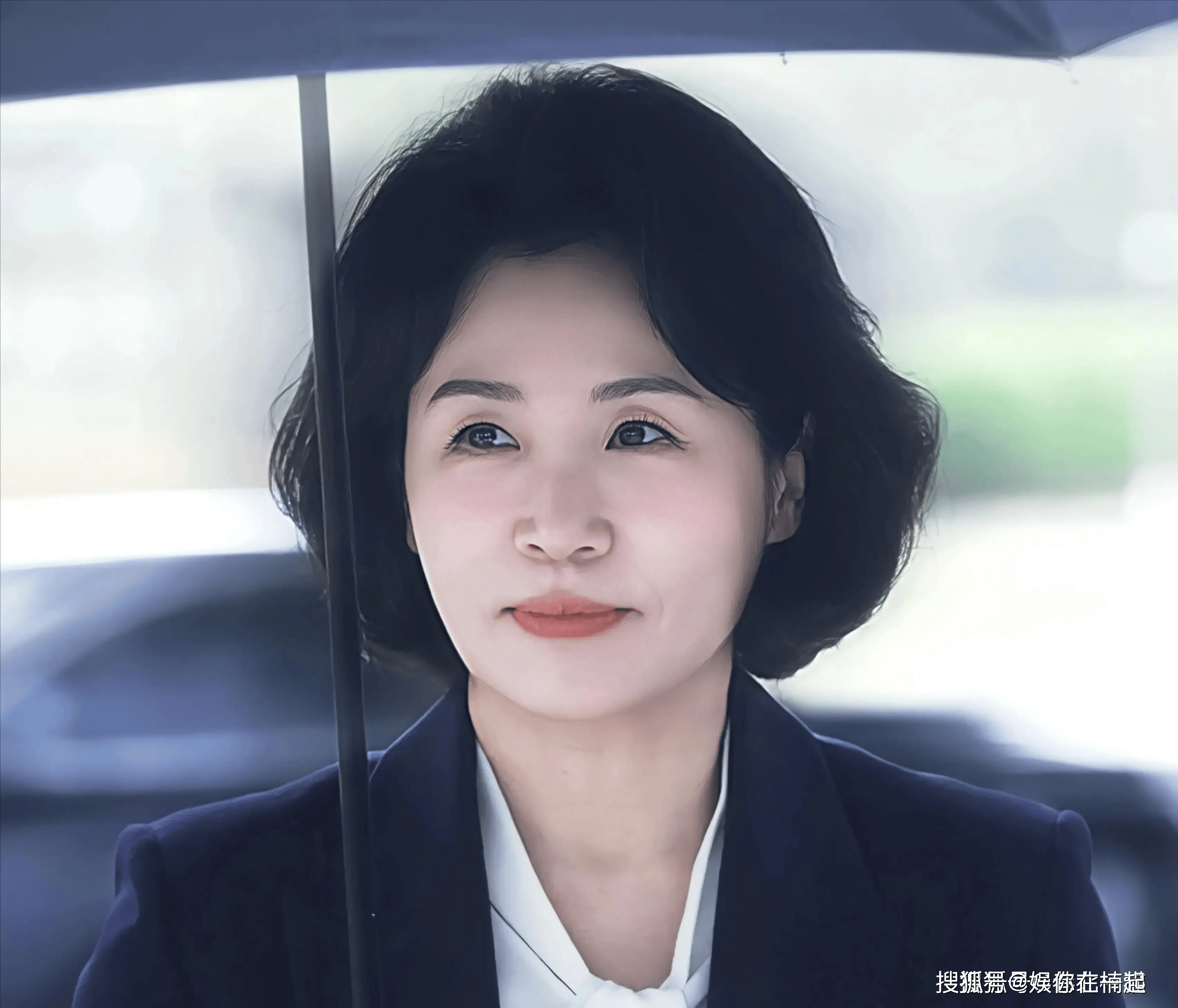 优雅妯娌和睦还弹得一手好钢琴瓦力棋牌游戏韩国金惠景：知性(图2)